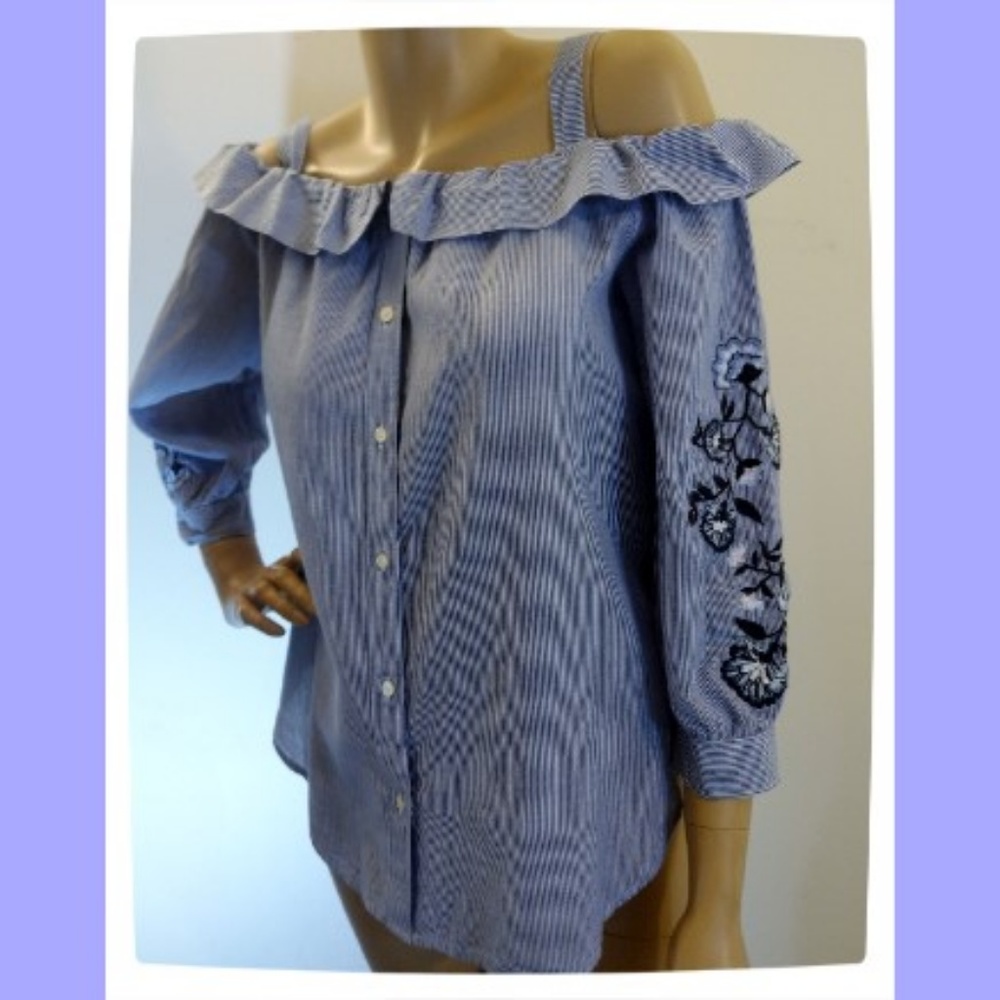 💲SOLD💲LOFT Cold Shoulder Embroidered Floral Top